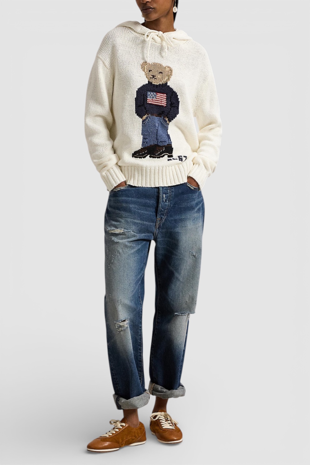 תמונת כל הלוק של סווטשירט קפוצ'ון